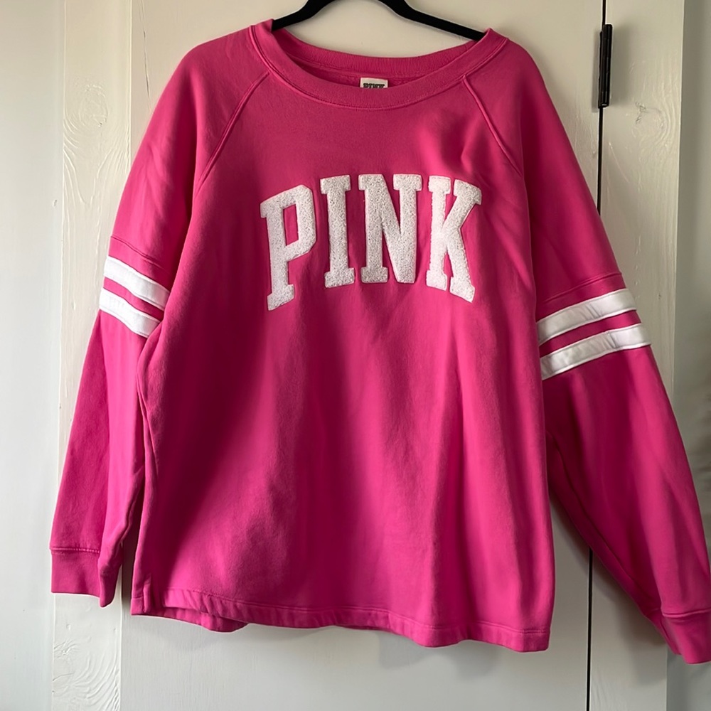 PINK Sweatshirt